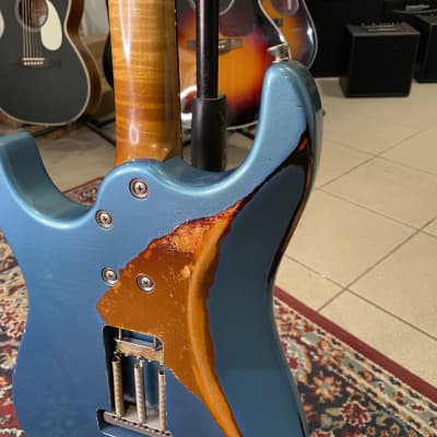 Agostin Custom Guitars Classsic S Relic, Faded Lake Placid Blue Over Sunburst image 9