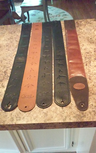 Stephi guitar store strap