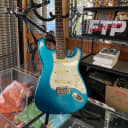 Fender American Professional II Stratocaster HSS with Rosewood Fretboard 2020 - Present Miami Blue