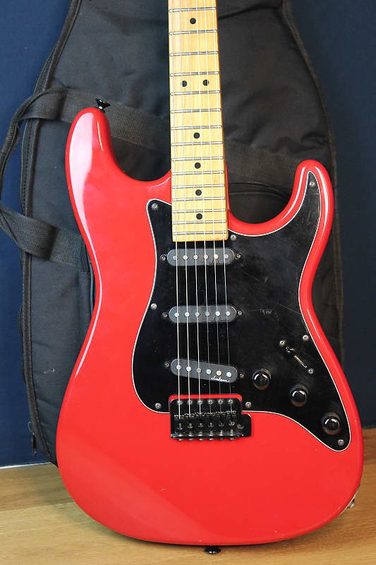 CHARVEL ミニギター CHARVEL ミニギター - メルカリ