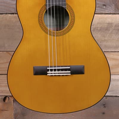 circa 1960s Yamaha No. 80 Nippon Gakki Classical Guitar