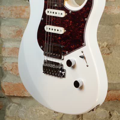 YAMAHA PACP12 SWH - Pacifica Professional Rosewood - Made in