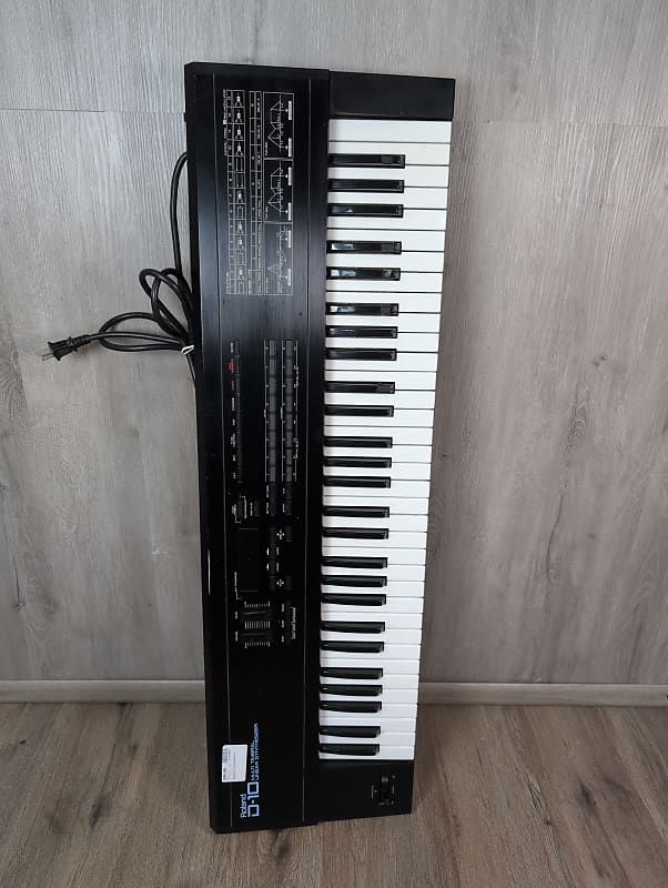 ローランド シンセサイザー D-10 61鍵 Roland マルチ Roland D-10 61-Key Multi-Timbral Linear Synthesizer | Reverb