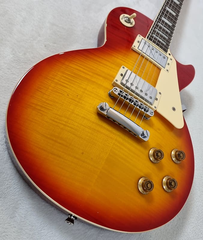 Blitz by Aria Pro II Les Paul Standard Type Cherry Sunburst