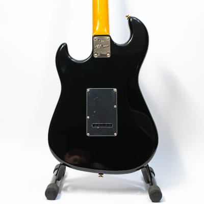 Burns Marquee Club Series - Electric Guitar with Gigbag - Black image 5