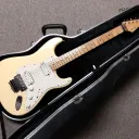 Fender American Floyd Rose Stratocaster USA Vintage White with Fender Hardshell Case