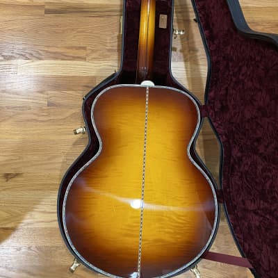 Gibson J-200 Double Vine Custom Shop 2019 Sunburst image 4
