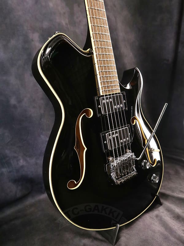 YAMAHA CV820WB Wes borland signature model | Reverb