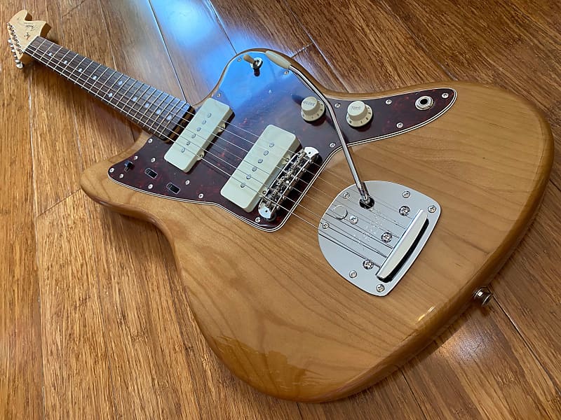 Fender Ltd Traditional 60s Jazzmaster FSR Walnut Mint w