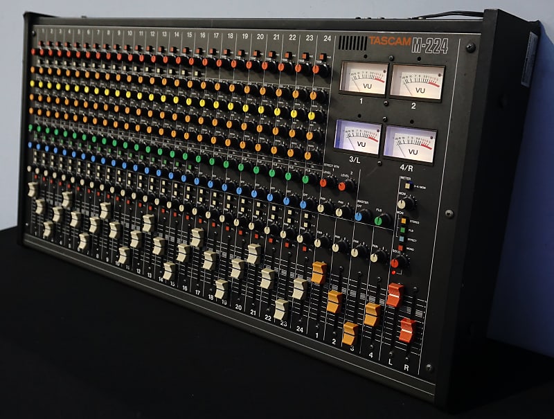新品❤️TASCAM★M-224★madeinJapan★New Withbox Tascam M-224 80's Vintage 24 Channel Analogue Mixer - 100V