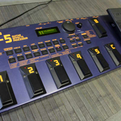 Boss GT-5 Multi-Effect Unit