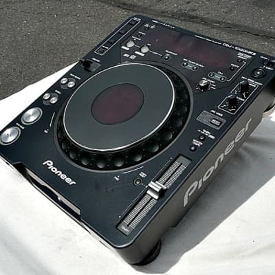 Pioneer CDJ-1000 MK3 Professional CD Player w ATA Flight Case # 1 