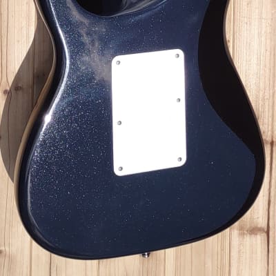 Fender Ultra Luxe Stratocaster® Floyd Rose® HSS, Rosewood Fingerboard, Mystic Black w/case image 2