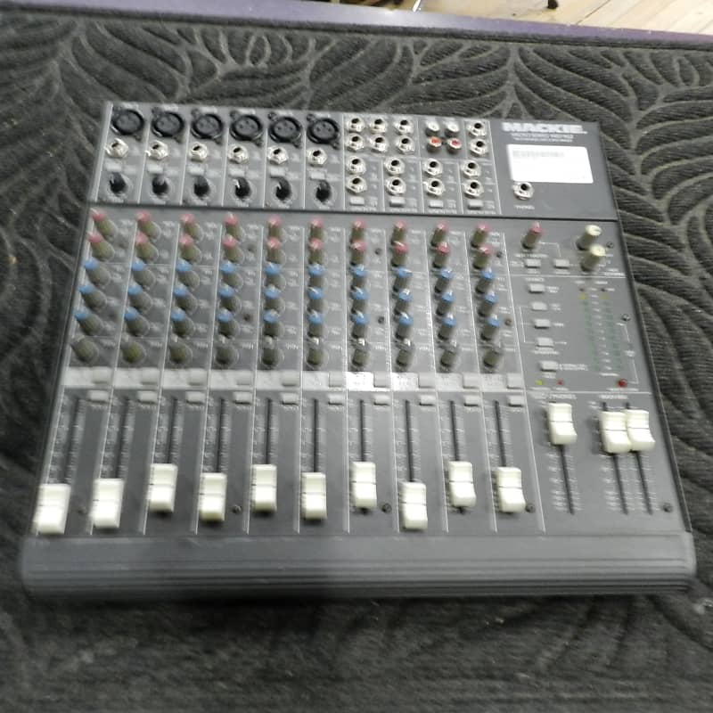 Mackie Micro Series 1202-VLZ 12-Channel Mic / Line Mixer