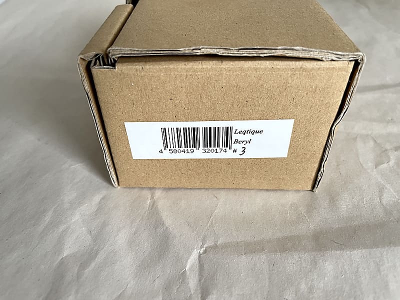 【新品・未使用】Leqtique Beryl hq720.jpg?sqp=-