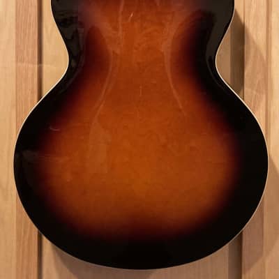 The Loar LH - 309 - VS Archtop Guitar Sunburst image 6