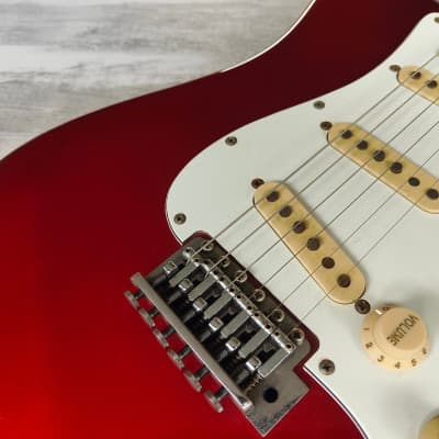 1981 Yamaha Japan ST800R Stratocaster w/Locking Nut (Candy Apple Red) –  Cool Old Guitars