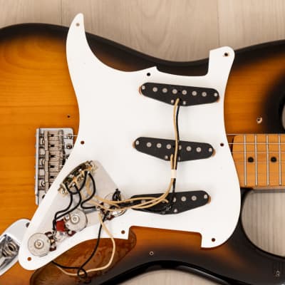 1994 Fender American Vintage '57 Stratocaster Sunburst Near-Mint w/ Hangtags, Case image 18