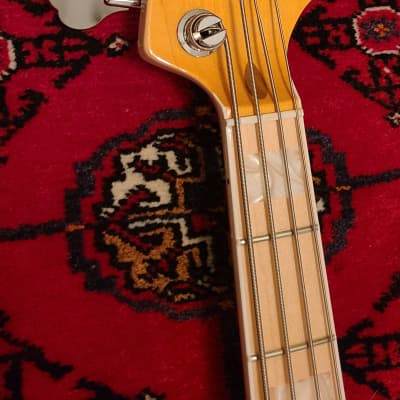 Fender American Original '70s Jazz Bass with Maple Fretboard 2018 - 2022 - Vintage White image 6