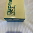 Roland Boss DD-3 Digital Delay With Box & All Papers 2003 Pearl White