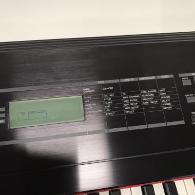 Yamaha S08 88 Key Programmable Synthesizer Keyboard image 6