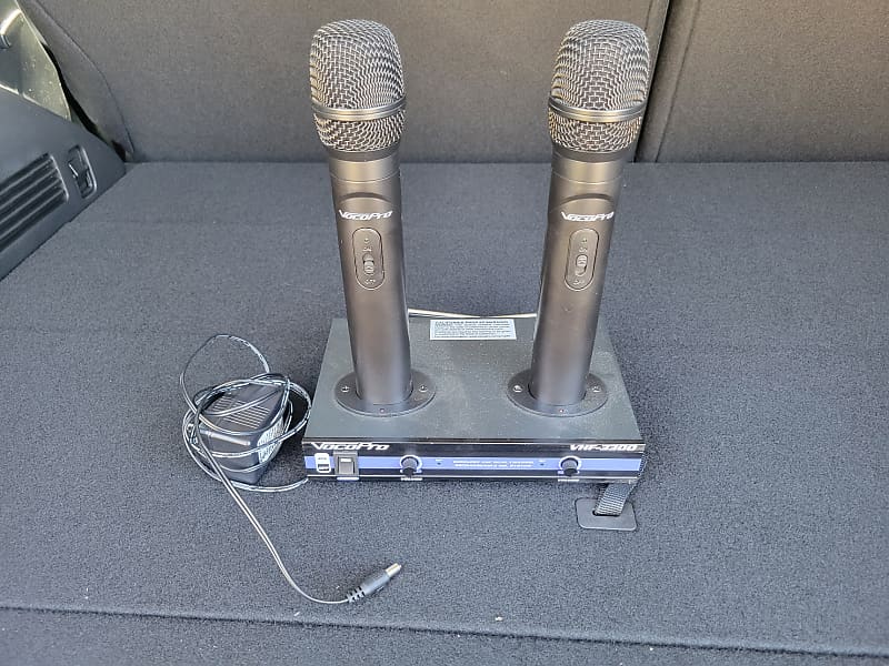 VocoPro VHF 3300 Wireless 2 Channel Handheld Microphone System