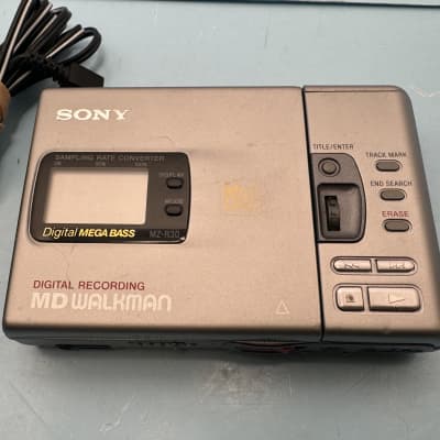 Sale Sony. MD walkman mz-r30 RARE