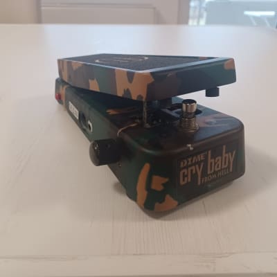 Dunlop DB01 Dimebag Signature Cry Baby From Hell Wah | Reverb Dunlop DB01 Dimebag Signature Cry Baby From Hell Wah | Reverb