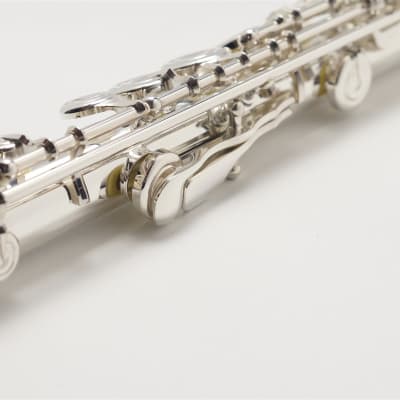 Free shipping! 【Special price！】Yamaha  Flute Model YFL-412 / C foot, Closed hole, offset G, split E mechanism image 13