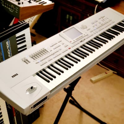 MUST SEE!!! KORG PA1X PRO 76 FULLY SERVICED AND IN AMAZING CONDITION!