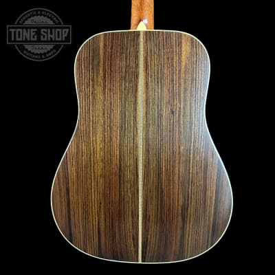 Martin Custom Shop D-28 Authentic 1937 Vintage Low Gloss w/Ambertone Burst w/Stage 1 Aging w/case image 5