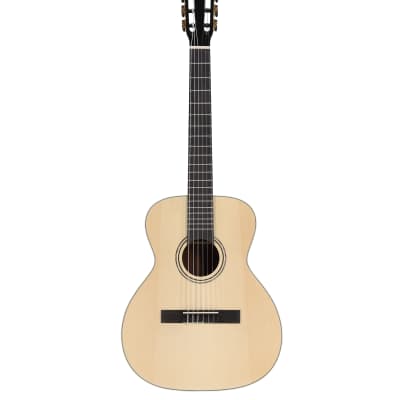 Alvarez RS26N - Regent School Series, Natural Satin Finish Classical Guitar with Gig Bag for sale