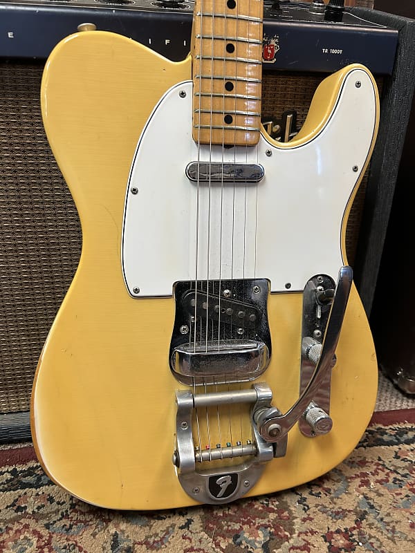 Vintage Fender Telecaster with Bigsby, Maple Fretboard 1969 - Olympic White