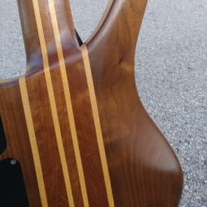 Peavey Cirrus Made in USA 5 String Walnut Bass Guitar image 15
