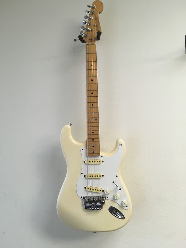 Squier Stratocaster (Mid-80's E-series serial # MIJ Made in