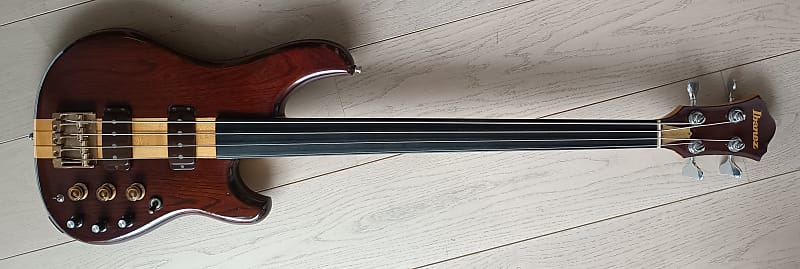 アイバニーズMC-940DS 1980 Ibanez Musician Vintage Bass MC-940 Fretless Neck Thru