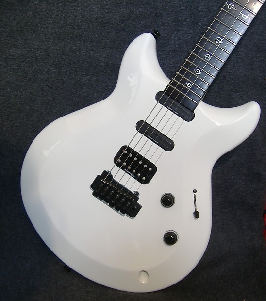 Yamaha AESFG Frank Gambale Model White | Reverb