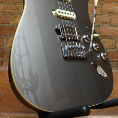 Fender MIJ Aerodyne Special Stratocaster HSS 2022 Dolphin Gray Metallic image 7
