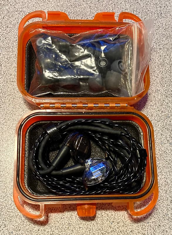 Westone UM Pro 50, 5-Driver In-Ear Monitor Earphones, IEM