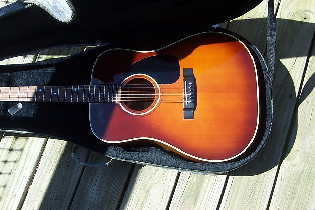 Vintage Alvarez 5025 Ambertone D-18 style acoustic guitar with 