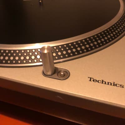 Pair of Technics SL-1200 (M3D and MK2) turntables image 6