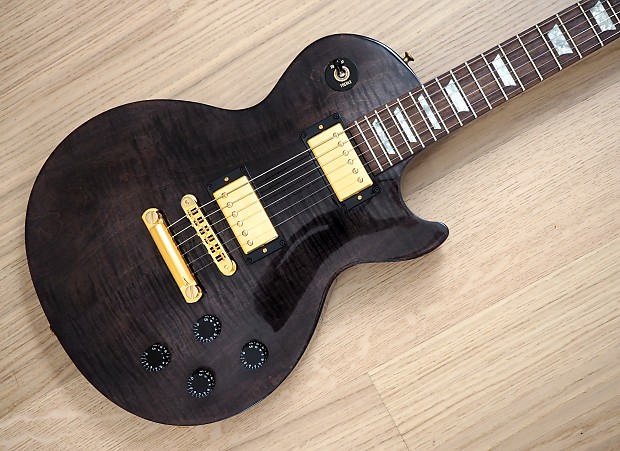Gibson Les Paul Studio ブラック　2004年製 Gibson Les Paul Studio Black 2004 – Chicago Music Exchange