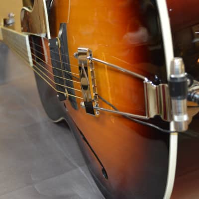 The Loar LH-500 Archtop image 7