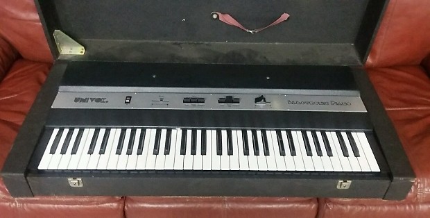 Univox electric piano hotsell