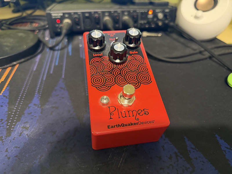 EarthQuaker Devices Plumes Small Signal Shredder