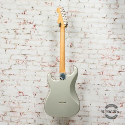 Fender Robert Cray Stratocaster Electric Guitar Inca Silver image 9