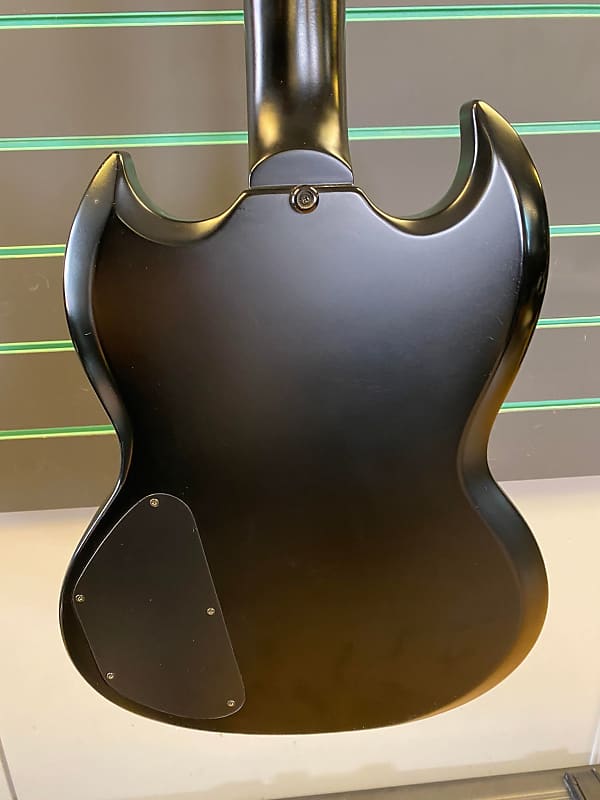 Epiphone SG G-400 ブラック DISC Epiphone SG Goth G-400 Electric Guitar, Black Satin at