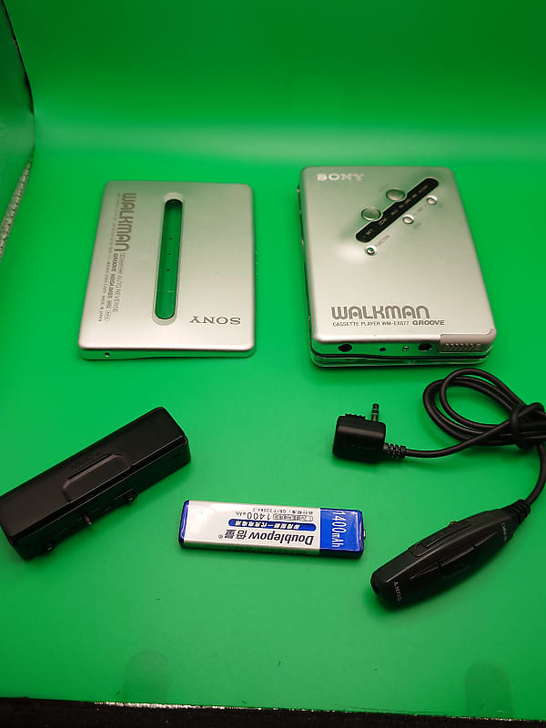 カスタマイズ品 SONY オール透明外装 真鍮製フライホイール WM-EX677 Yahoo!オークション -「wm-ex677」の落札相場・落札価格
