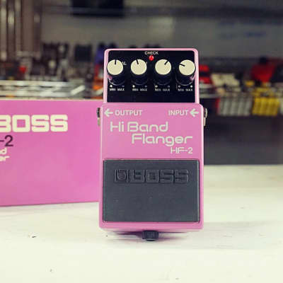 BOSS Hi Band Flanger HF-2 ピンク BOSS Hi Band Flanger HF-2 ピンク Boss HF-2 Hi Band Flanger