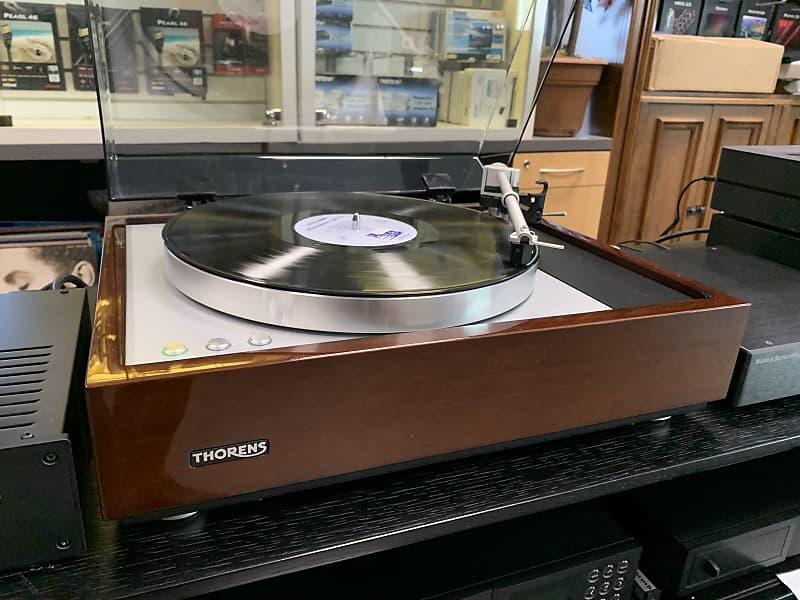 Thorens TD 1600 Turntable  			